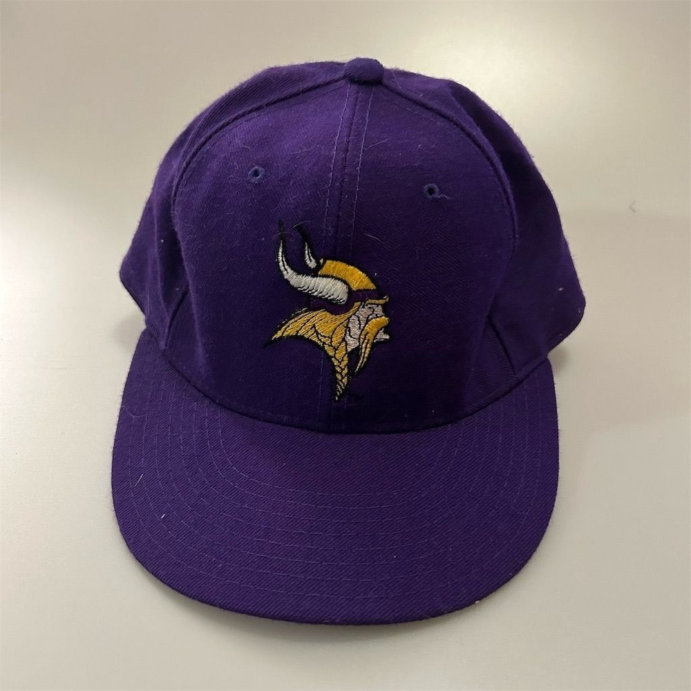 Vintage Minnesota Vikings Hat Cap Fitted 7 1/4 Purple New Era Pro Model‎ Wool